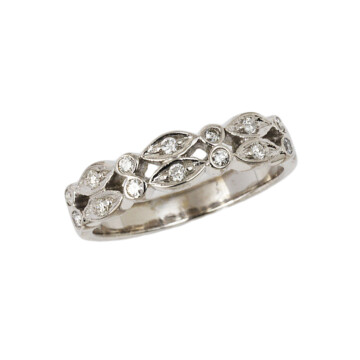 Featured image of this Women’s 18k White Gold Diamond Ring