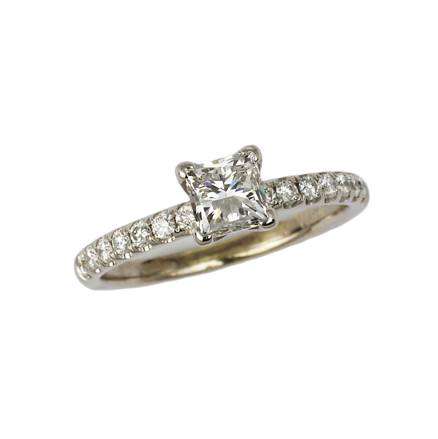 Featured image of this Women’s 14k White Gold Diamond Bridal Ring EGL Cert