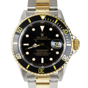 Featured image of this 18k Yellow Gold, Stainless Steel Submariner Rolex Wristwatch – 40mm Case