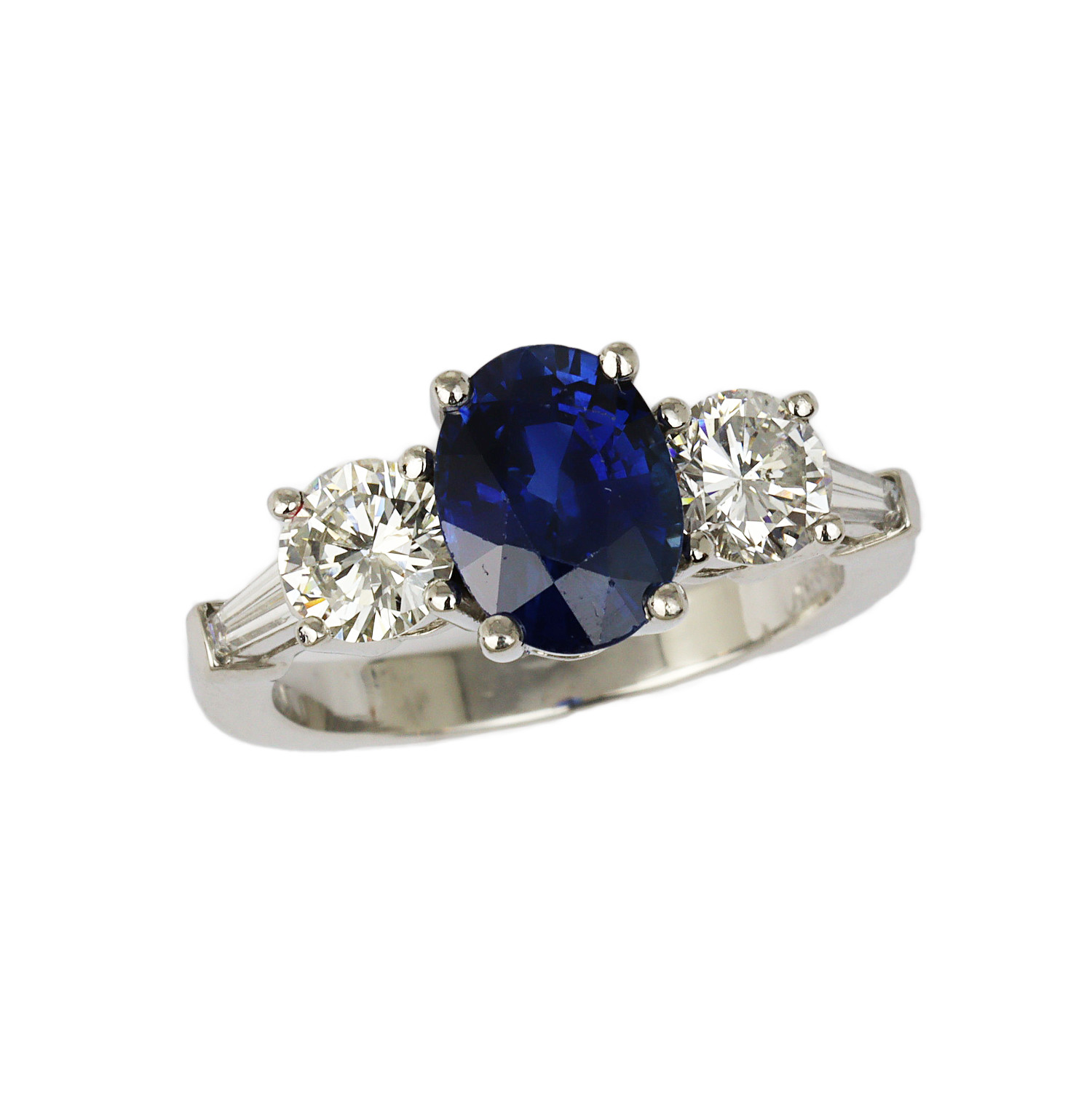 Featured image of this Women’s Platinum Sapphire Ring GIA Cert