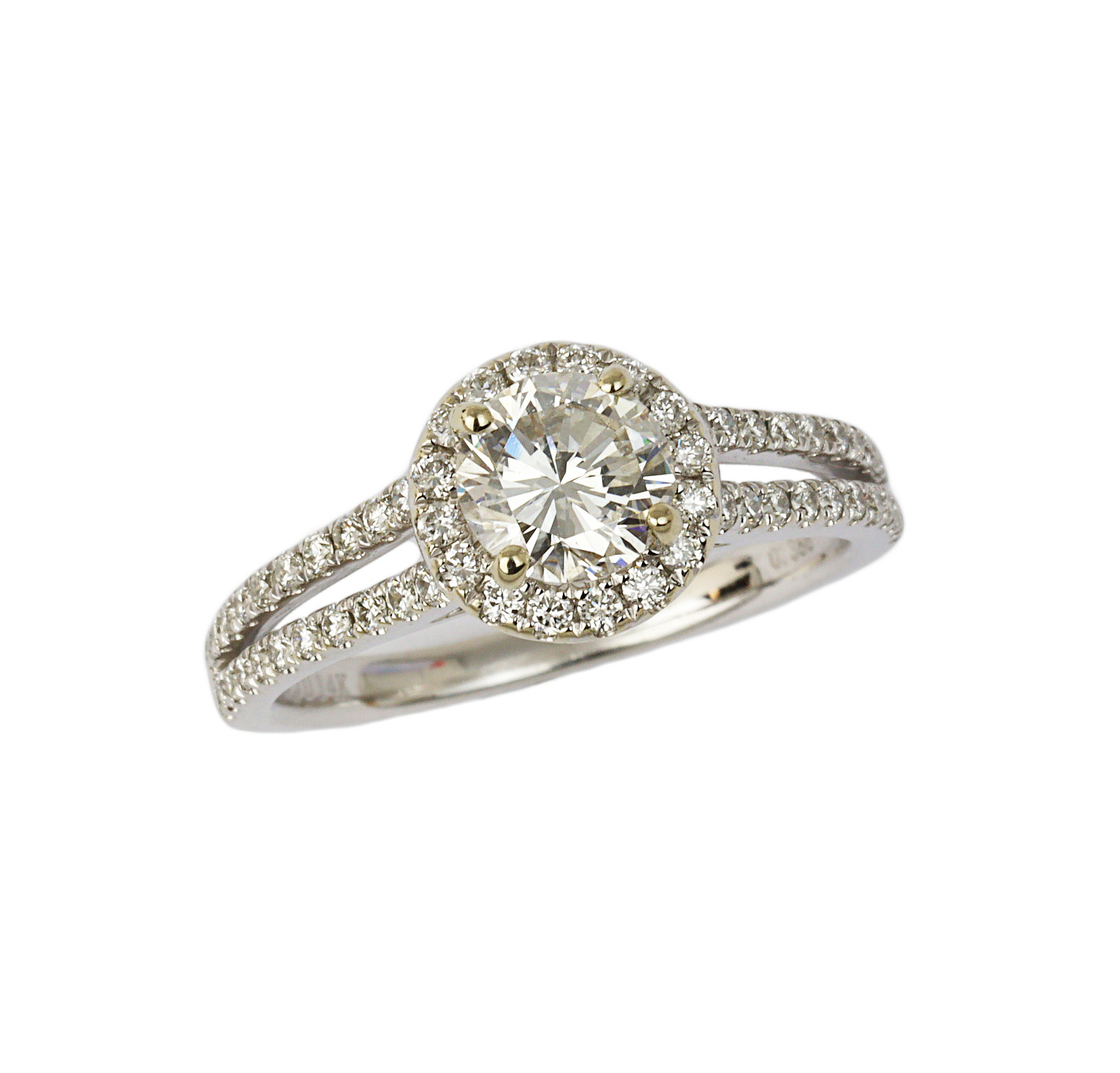 Featured image of this Women’s 14k White Gold Diamond Bridal Ring EGL Cert