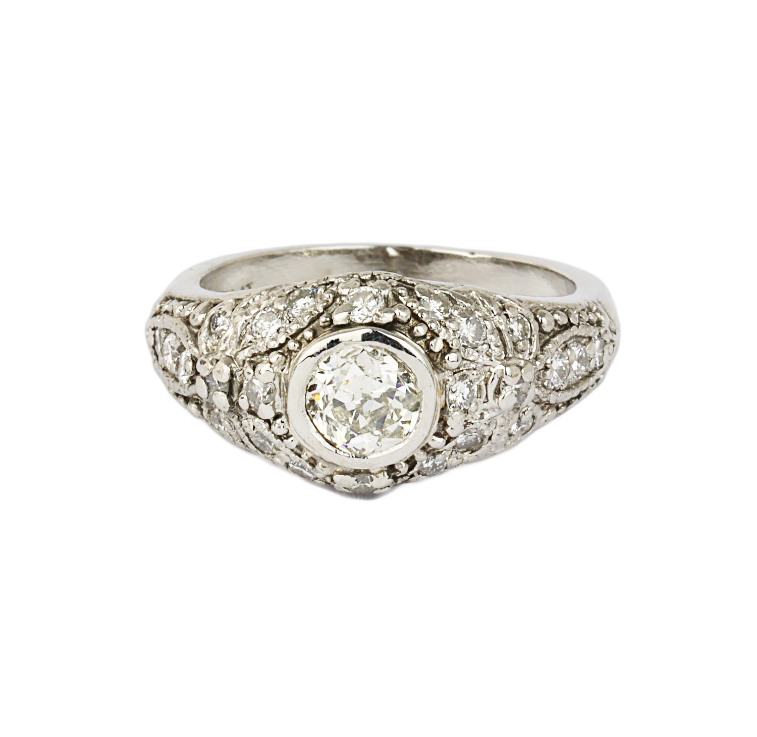 Gallery image of this Women’s Platinum Diamond Ring EGL Cert