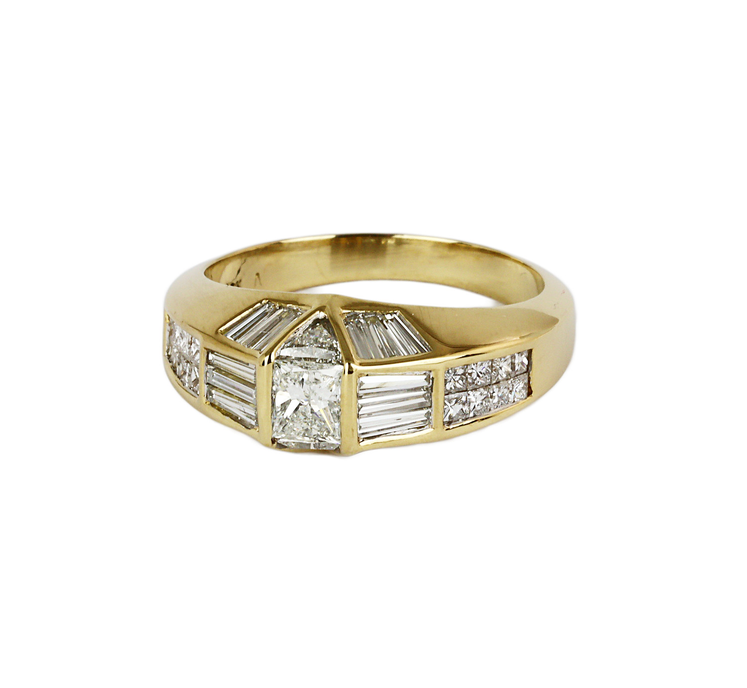 Gallery image of this Women’s 18k Yellow Gold Diamond Ring EGL Cert Size 6.5