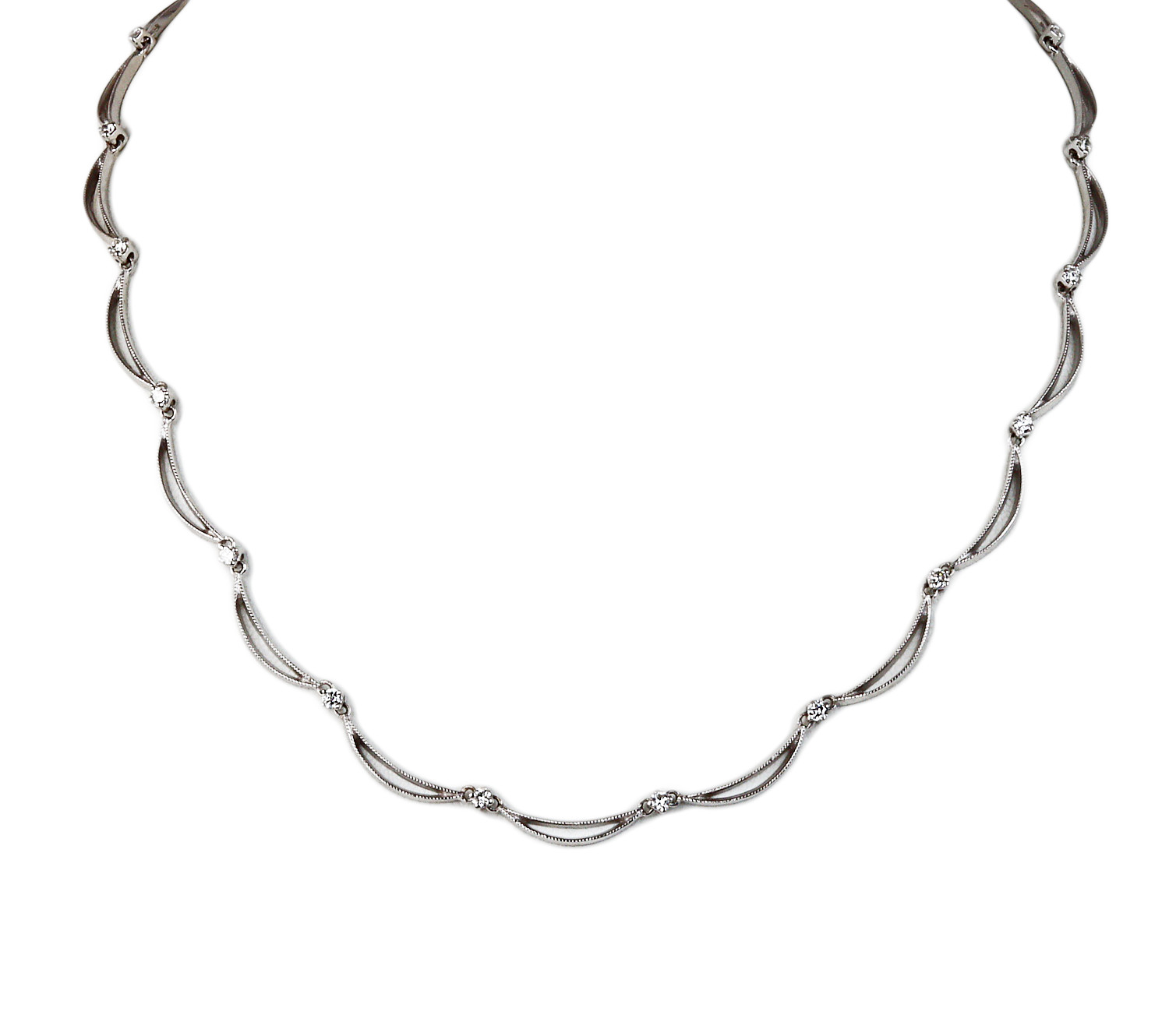 Featured image of this Women’s 14k White Gold Diamond Necklace
