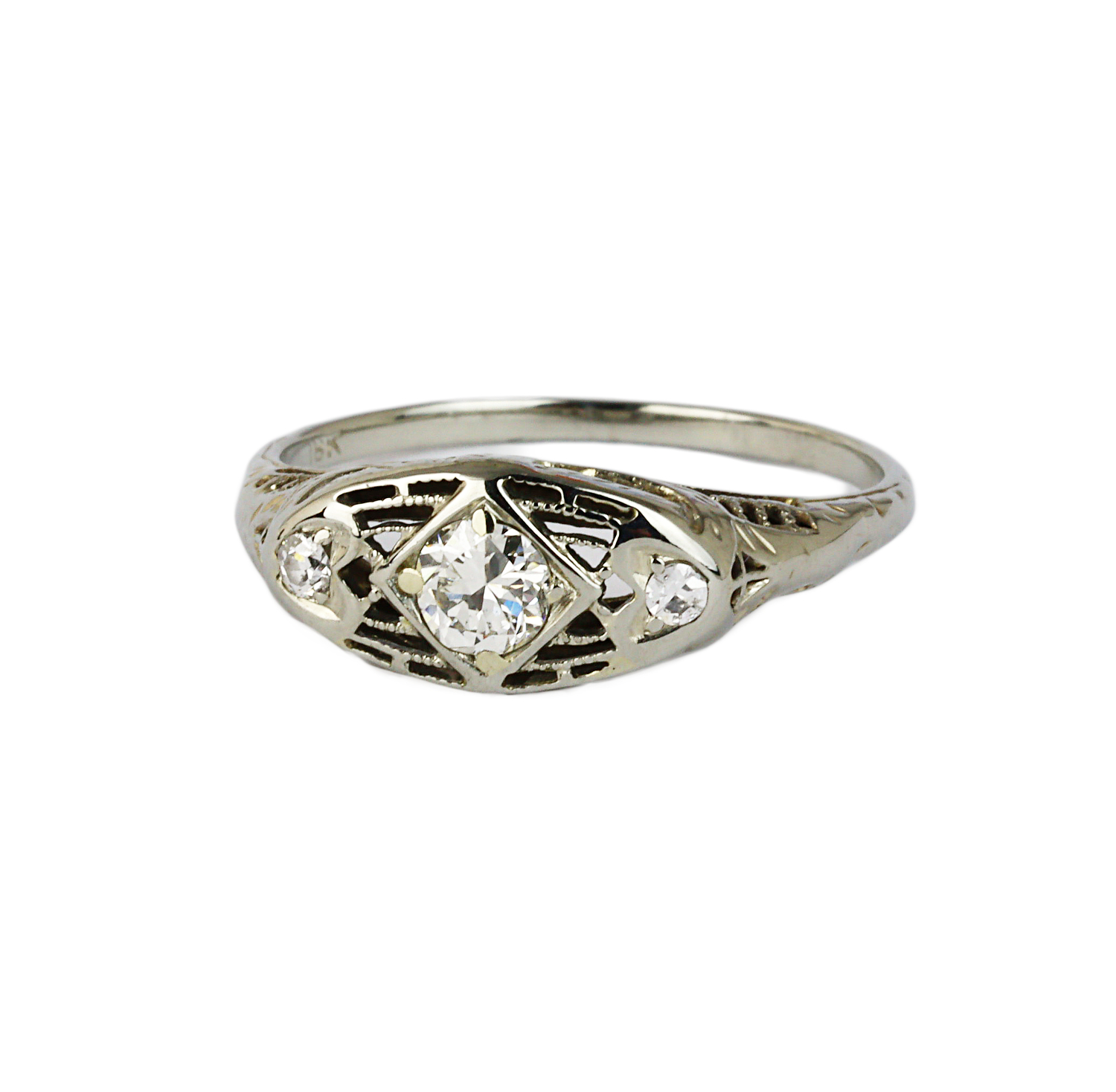 Gallery image of this Vintage Women’s 18k White Gold Diamond Ring