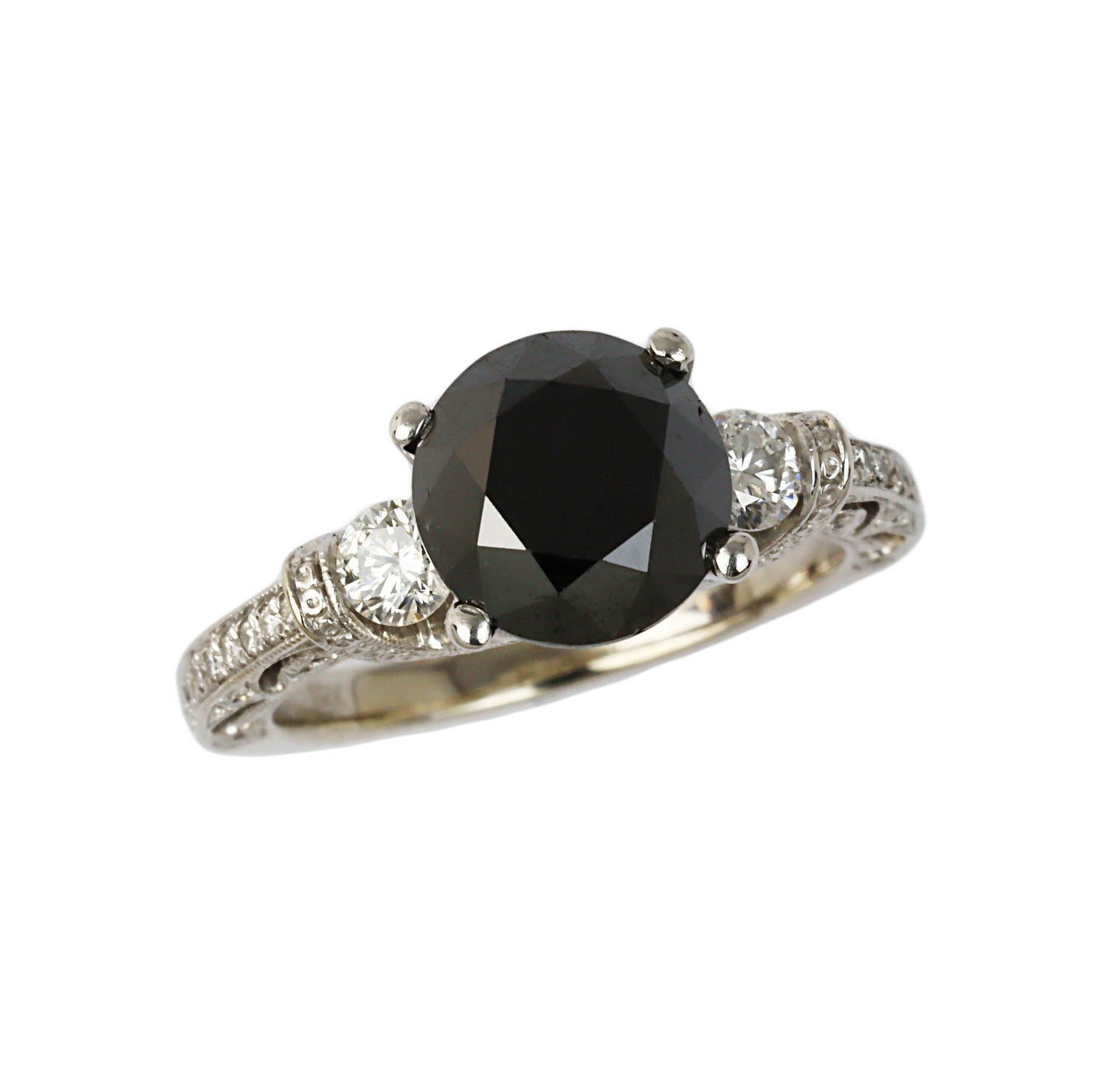 Featured image of this Women’s 18k White Gold Diamond Bridal Ring