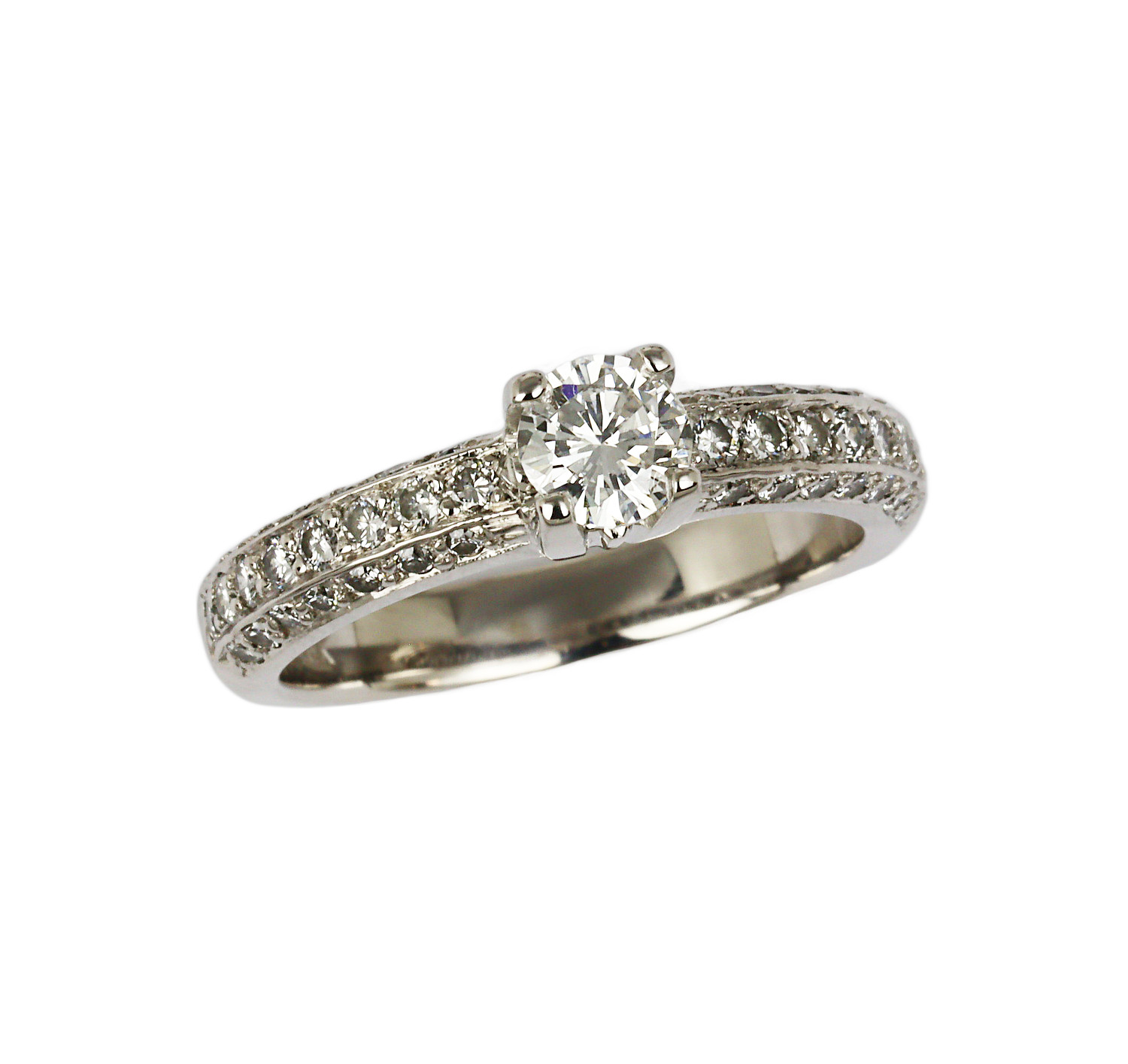 Featured image of this Women’s 18k White Gold Diamond Bridal Size 7.25 Ring