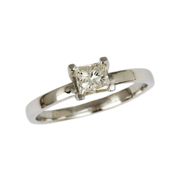 Featured image of this Women’s 14k White Gold Diamond Bridal Size 6.5 Ring