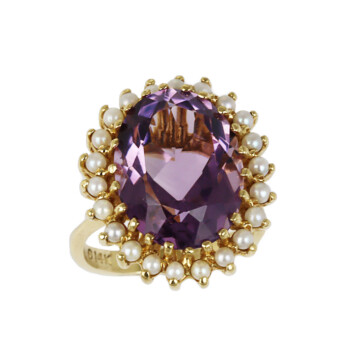 Featured image of this Vintage Women’s 14k Yellow Gold Amethyst, Pearl Size 6 Ring