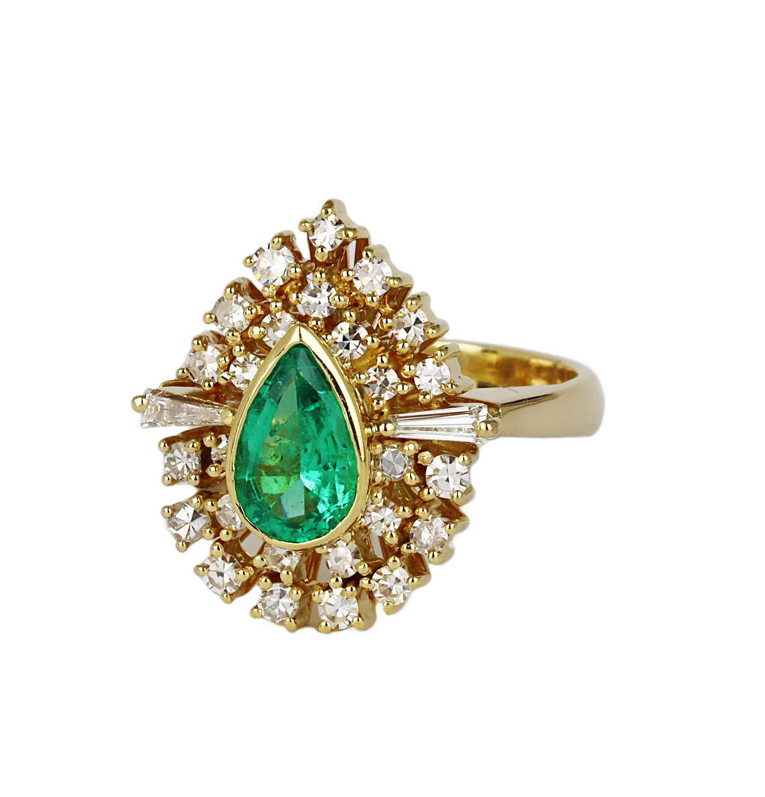 Gallery image of this Women’s 18k Yellow Gold Diamond, Emerald Size 7.5 Ring