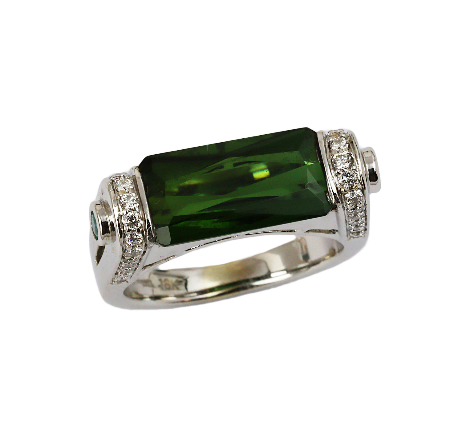 Featured image of this Women’s 18k White Gold Diamond, Tourmaline Size 6 Ring