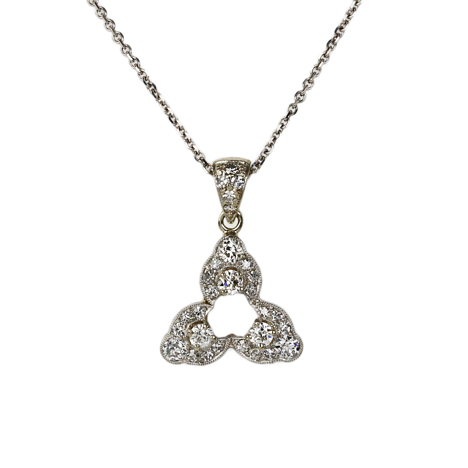 Featured image of this Women’s 14k White Gold Diamond Necklace