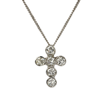 Featured image of this Women’s 14k White Gold Diamond Cross Necklace