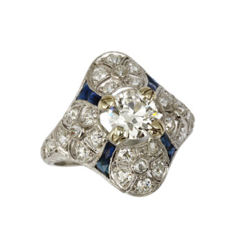 Featured image of this Women’s 14k White Gold Diamond Ring Size 6 EGL Cert