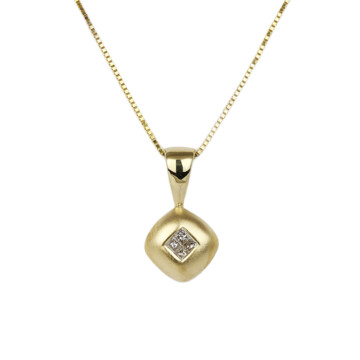 Featured image of this Women’s 14k Yellow Gold Diamond Necklace