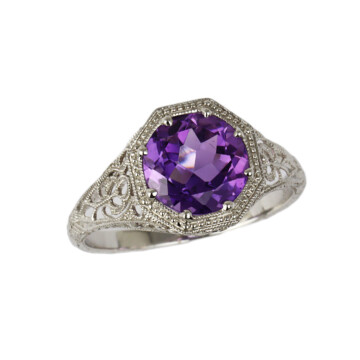 Featured image of this Women’s 14k White Gold Amethyst Ring Size 6.5