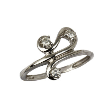 Featured image of this Women’s 14k White Gold Diamond Ring Size 7