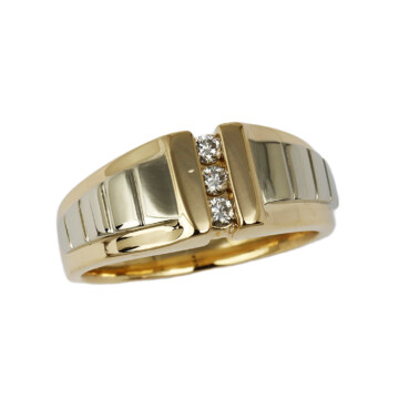 Featured image of this Men’s 14k Yellow & White Gold Diamond Ring Size 10