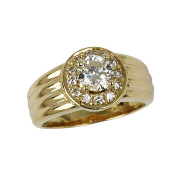 Featured image of this Women’s 14k Yellow Gold Ring Size 6.25 EGL Cert