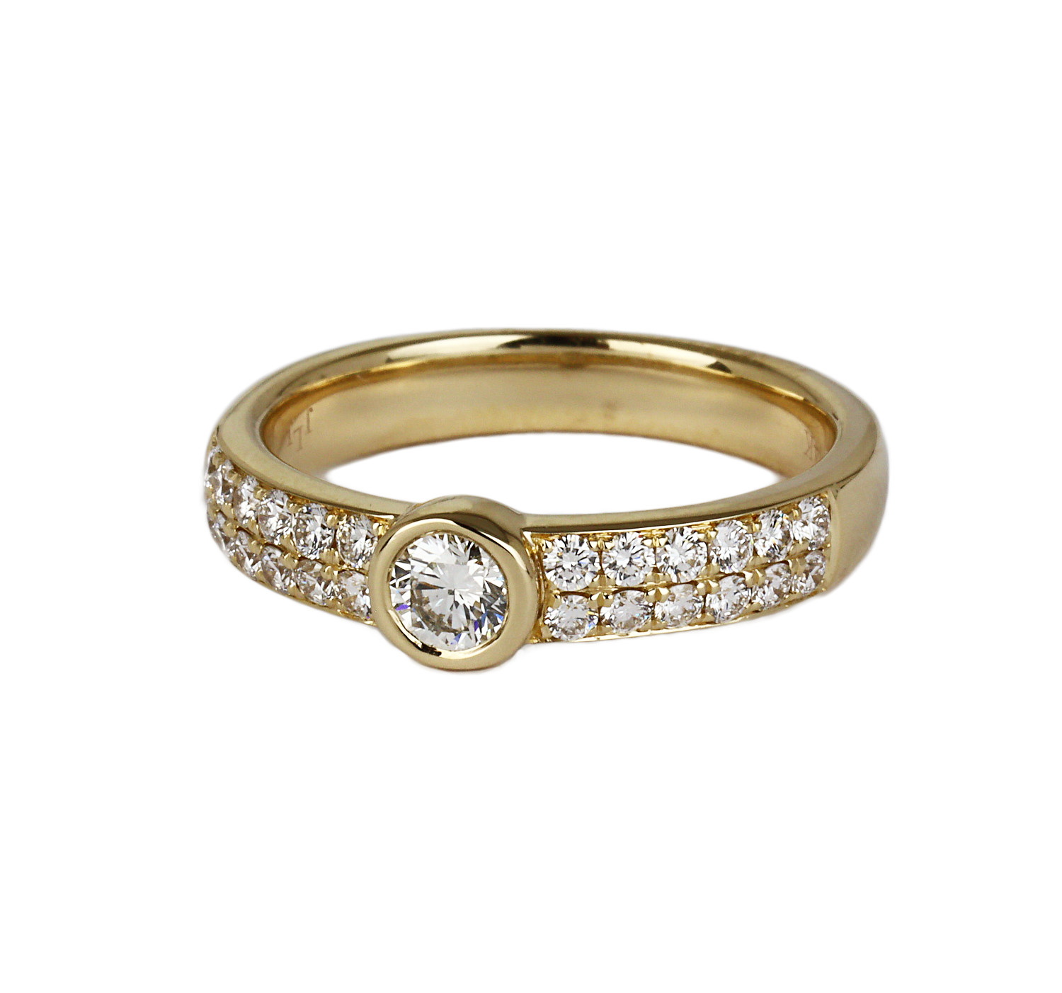 Gallery image of this Women’s 14k Yellow Gold Diamond Bridal Ring Size 7