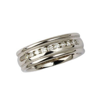 Featured image of this Men’s 14k White Gold Diamond Ring Size 11