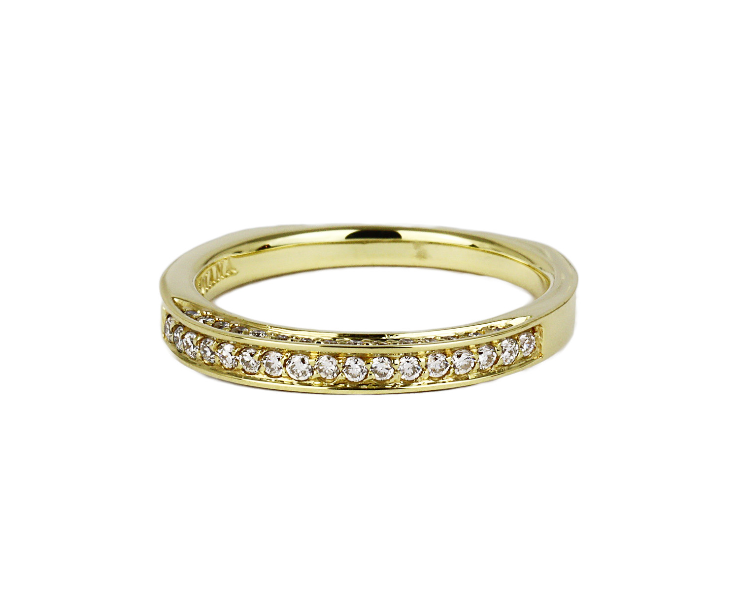 Gallery image of this Women’s 18k Yellow Gold Diamond Ring Size 7