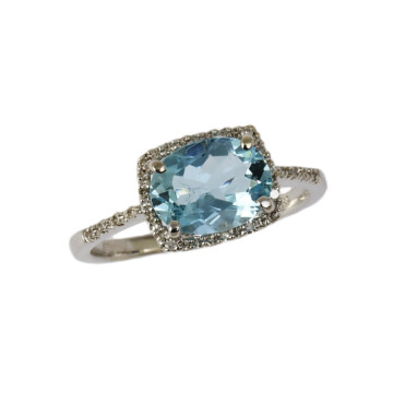 Featured image of this Women’s 14k White Gold Aquamarine, Diamond Ring Size 6.5