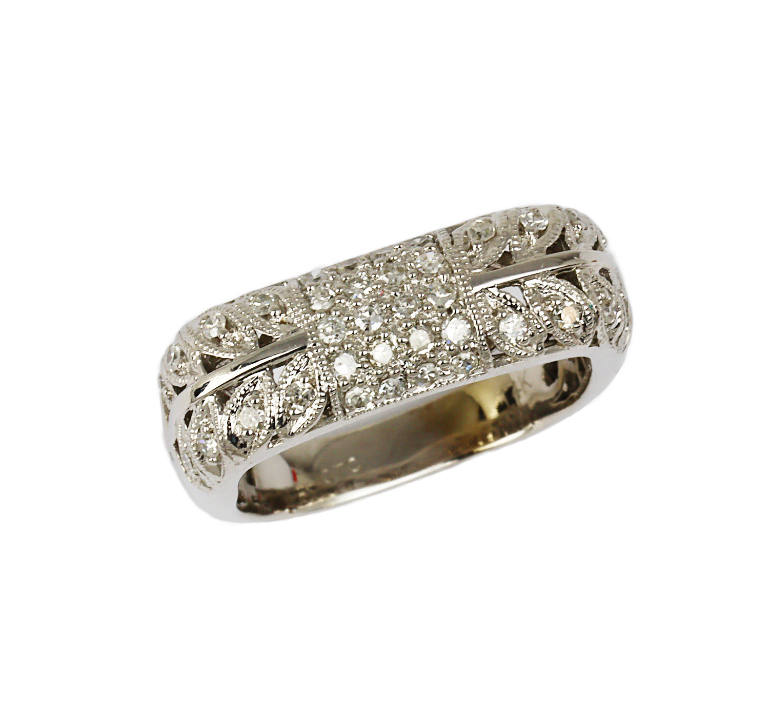 Featured image of this Women’s 14k White Gold Diamond Ring Size 5.75