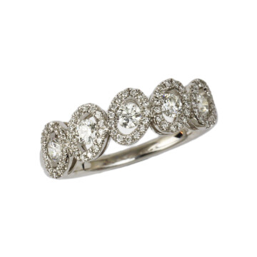 Featured image of this Fischer Women’s 14k White Gold Diamond Ring Size 6