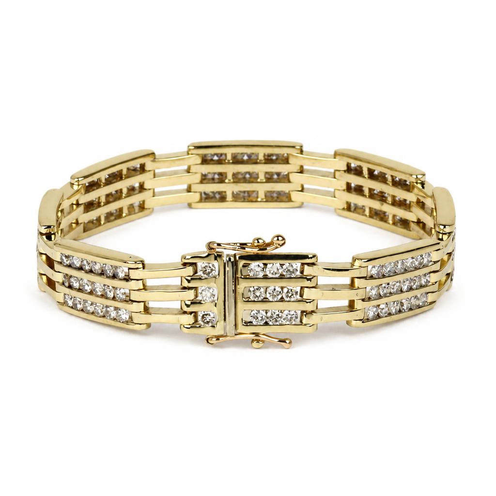 Gallery image of this Women’s 14k Yellow Gold Diamond Link Bracelet