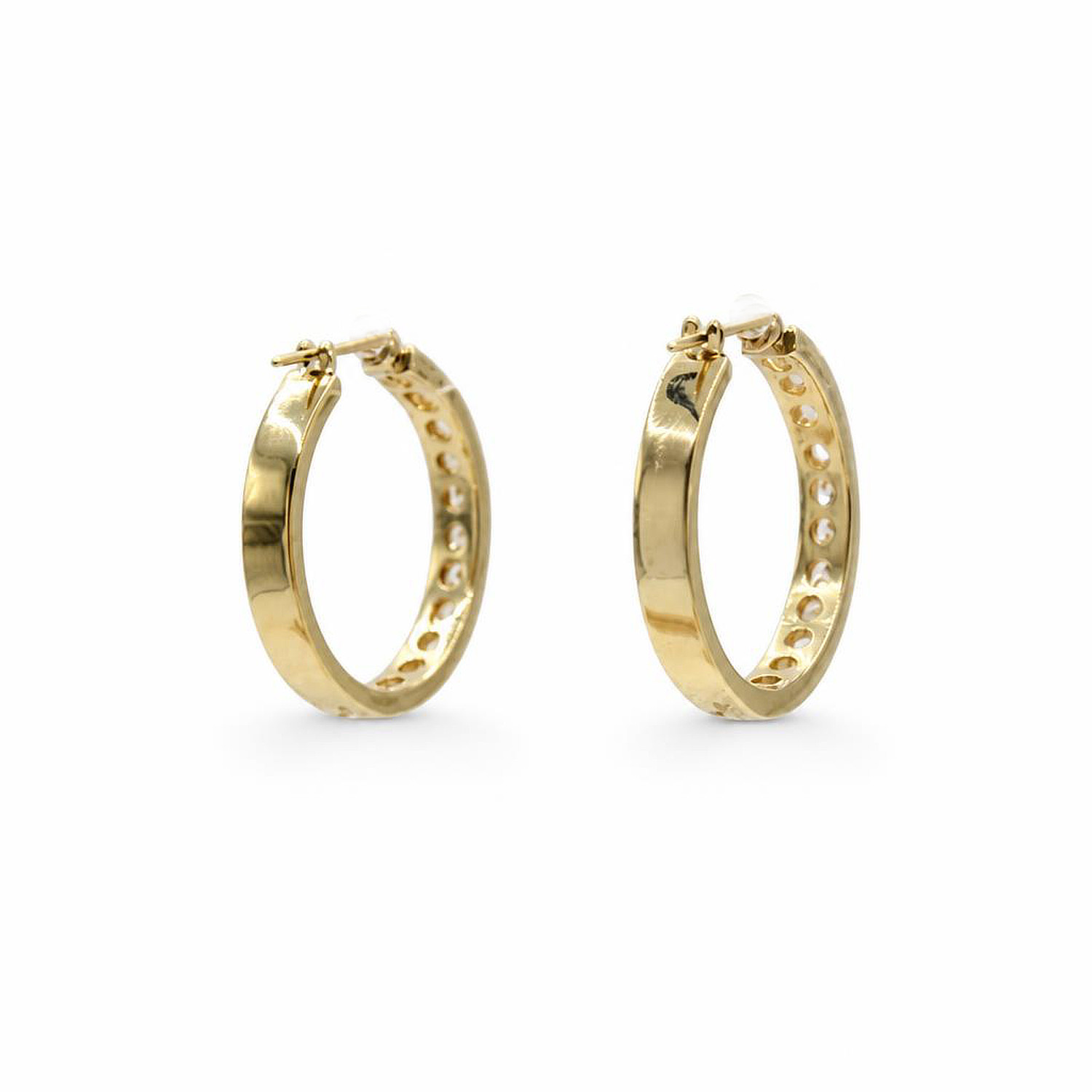 Gallery image of this Women’s 14k Yellow Gold Hoop Earrings with 2.00ct TDW Diamond