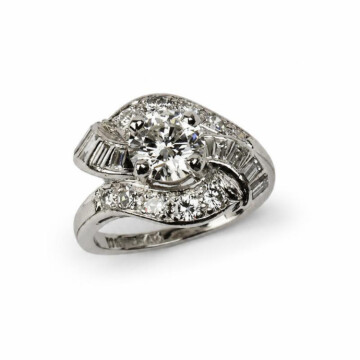 Featured image of this Women’s Platinum Ring EGL Certified with 1.18ct Round Diamond G/VS2 Size 5