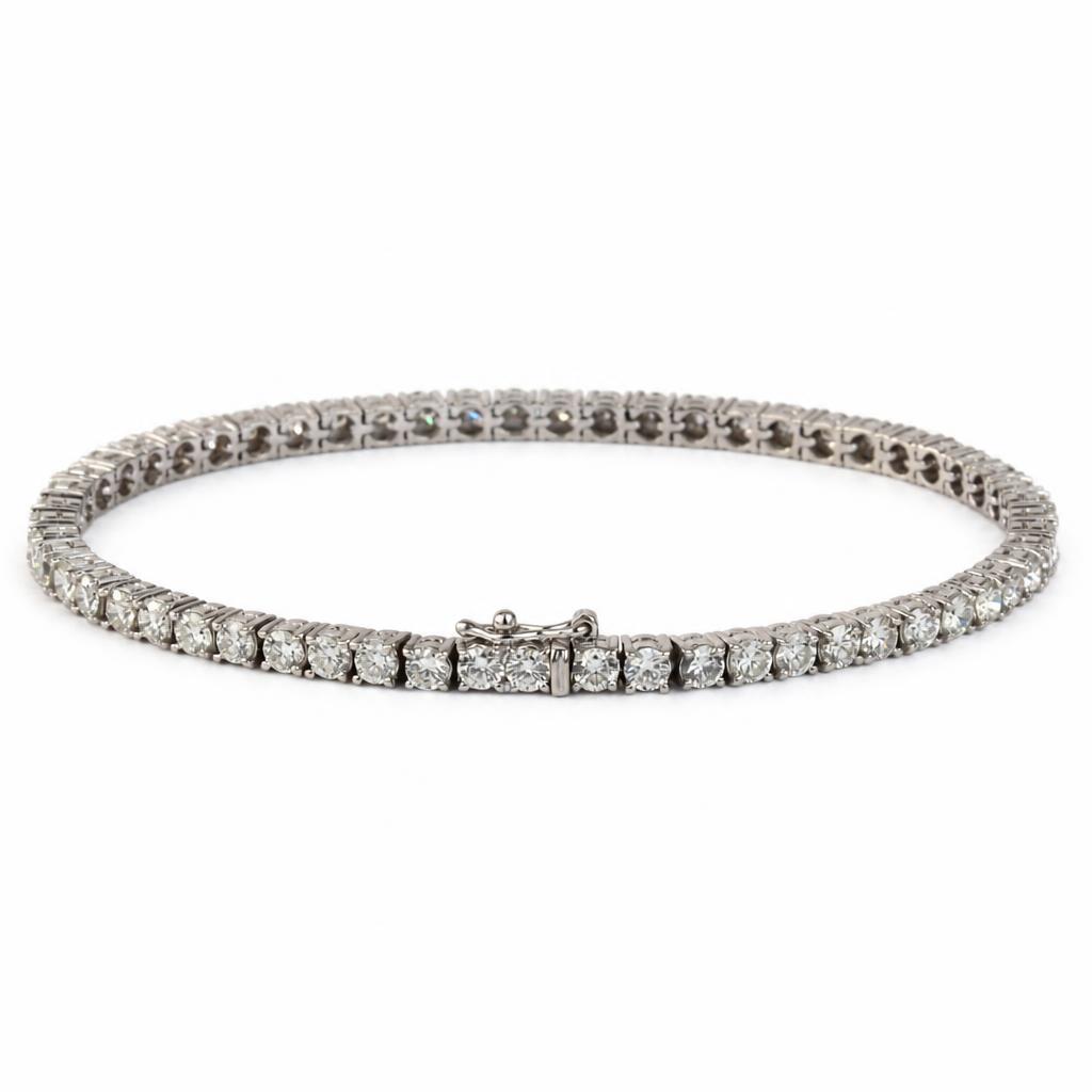 Gallery image of this Women’s 14k White Gold Tennis Bracelet with 5.50ct TDW Diamond