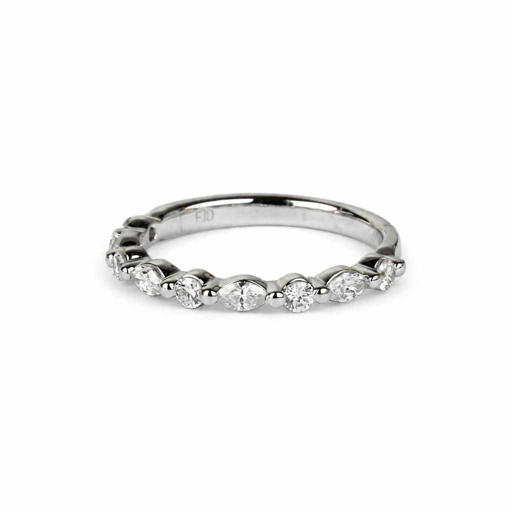 Gallery image of this Fischer Women’s 14k White Gold Ring with 0.51ct TDW Diamond Size 7