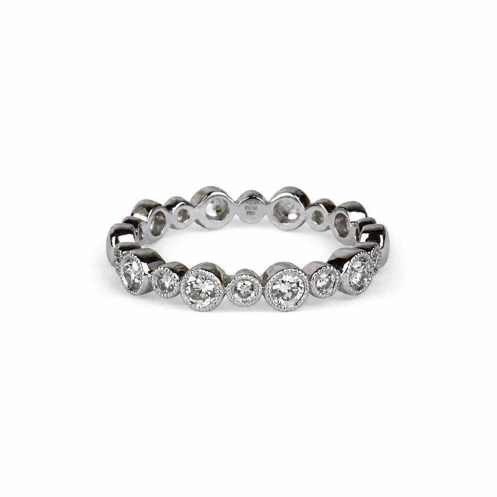 Gallery image of this Women’s 14k White Gold Ring with 0.33ct TDW Diamond Size 5.75