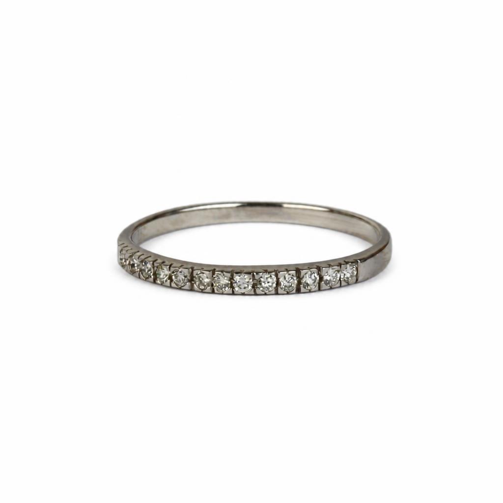 Gallery image of this Women’s 14k White Gold Ring with 0.20ct TDW Diamond Size 8.75