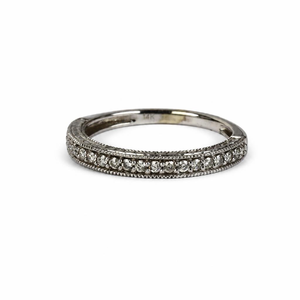 Gallery image of this Women’s 14k White Gold Ring with 0.35ct TDW Diamond Size 6.75