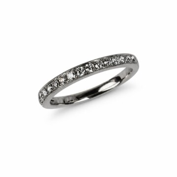 Featured image of this Fischer Women’s 14k White Gold Ring with 0.23ct TDW Diamond Size 5.75