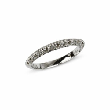 Featured image of this Fischer Women’s 18k White Gold Ring with 0.12ct TDW Diamond Size 6.5