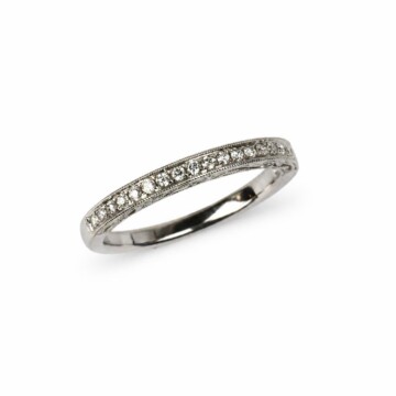 Featured image of this Fischer Women’s 18k White Gold Ring with 0.19ct TDW Diamond Size 7