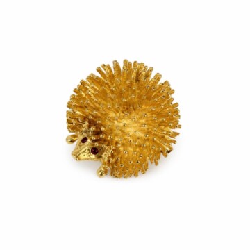 Featured image of this Women’s 14k Yellow Gold Hedgehog Brooch with Ruby