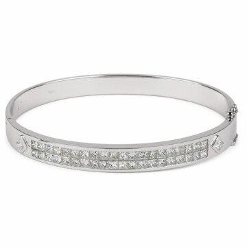 Featured image of this Women’s 18k White Gold Bangle Bracelet with 2.00ct TDW Diamond