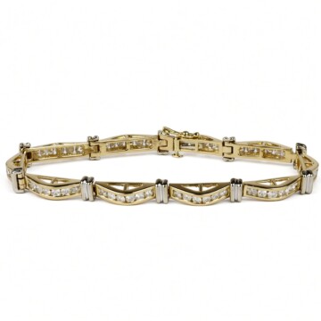 Featured image of this Women’s 14k Yellow Gold Link Bracelet with 2.50ct TDW Diamond