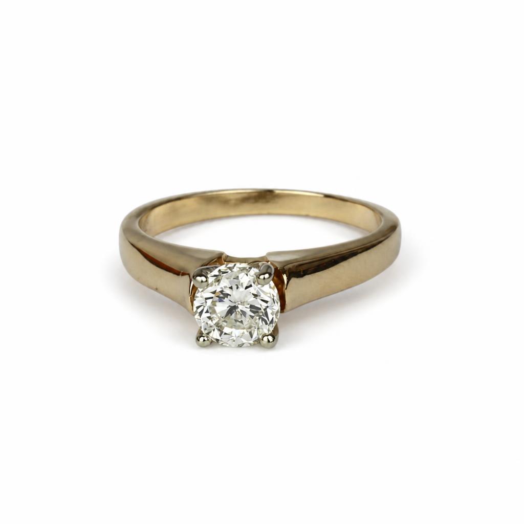 Gallery image of this Women’s 14k Yellow Gold Bridal Ring EGL Certified with 1.01ct Round Brilliant Cut Diamond I/I1 Size 6.25