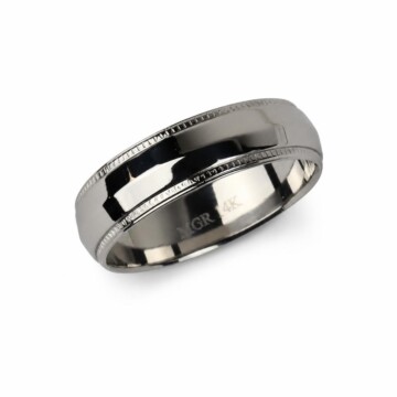 Featured image of this Men’s 14k White Gold Band Ring Size 9