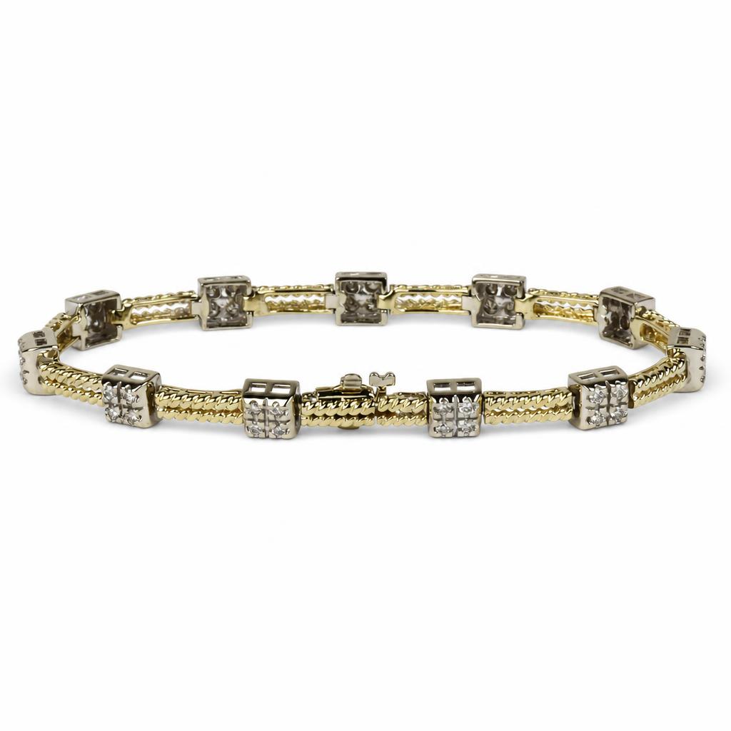 Gallery image of this Women’s 14k Yellow Gold Link Bracelet with 0.80ct TDW Diamond