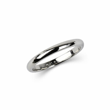 Featured image of this Women’s Platinum Band Ring Size 5