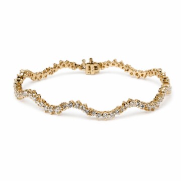 Featured image of this Women’s 14k Yellow Gold Link Bracelet with 3.30ct TDW Diamond