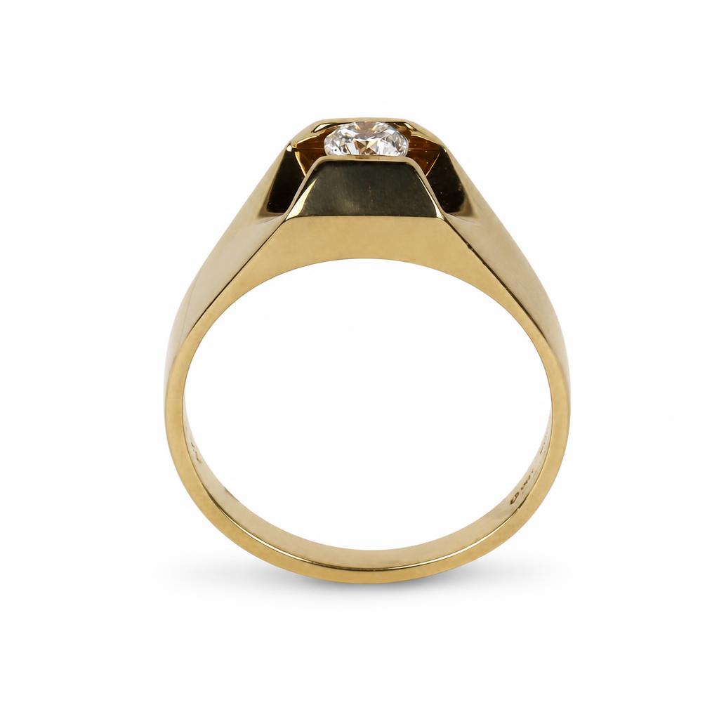 Gallery image of this Men’s 14k Yellow Gold Diamond Ring Size 10