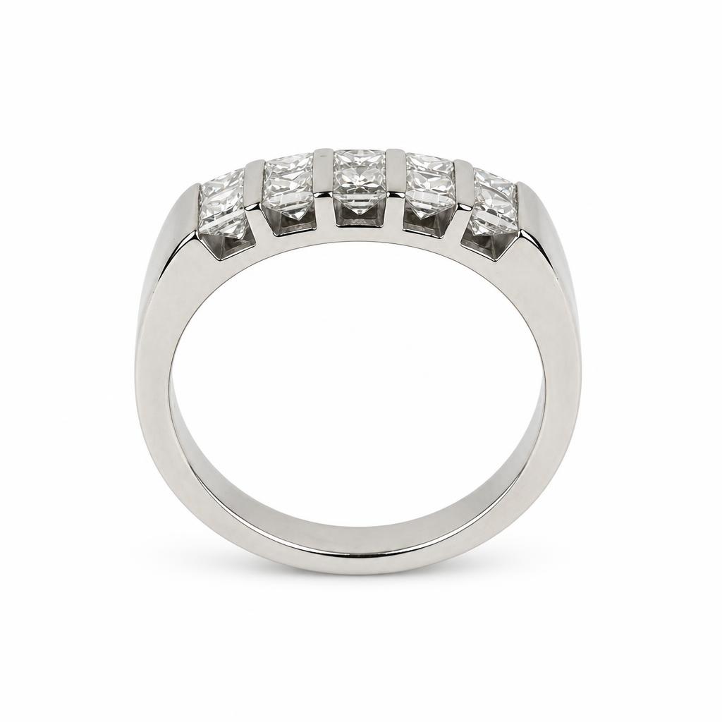 Gallery image of this Men’s 14k White Gold Diamond Ring Size 9